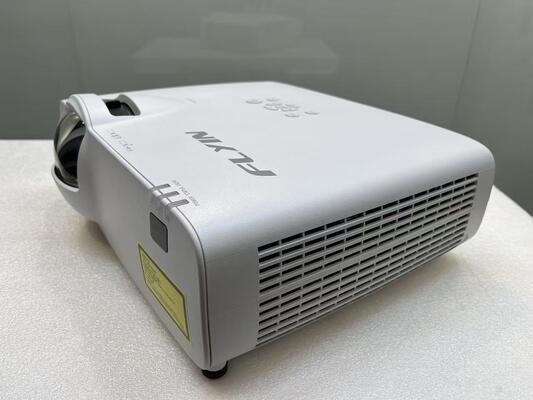 Flyin 5000 ANSI Lumens 3LCD Laser Projector WUXGA Native Support 4K Short Throw HDBaseT Εκπαίδευση 3D Mapping