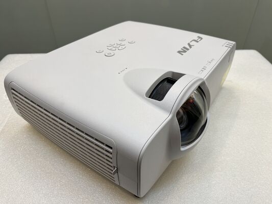 Flyin 5000 ANSI Lumens 3LCD Laser Projector WUXGA Native Support 4K Short Throw HDBaseT Εκπαίδευση 3D Mapping