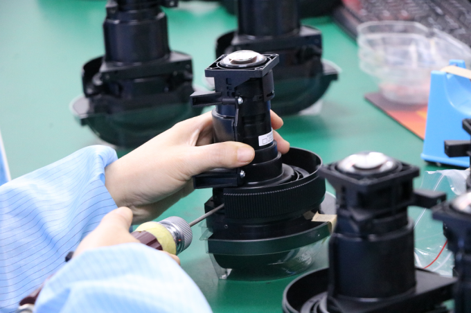 Flyin 2025 &Epsilon;&pi;&alpha;&gamma;&gamma;&epsilon;&lambda;&mu;&alpha;&tau;&iota;&kappa;ό&sigmaf; 3LCD 4K &Lambda;&alpha;&zeta;&epsilon;&rho;&iota;&kappa;ό&sigmaf; &Pi;&rho;&omicron;&beta;&omicron;&lambda;έ&alpha;&sigmaf; 7200 Ansi Lumens Ultra Hd 3840x2160 &Upsilon;&psi;&eta;&lambda;ή &phi;&omega;&tau;&epsilon;&iota;&nu;ό&tau;&eta;&tau;&alpha; &Gamma;&iota;&alpha; &Epsilon;&pi;&iota;&chi;&epsilon;&iota;&rho;&eta;&mu;&alpha;&tau;&iota;&kappa;ή &Epsilon;&kappa;&pi;&alpha;ί&delta;&epsilon;&upsilon;&sigma;&eta; &Mu;&epsilon;&gamma;ά&lambda;&omicron;&iota; &chi;ώ&rho;&omicron;&iota; &Alpha;ί&theta;&omicron;&upsilon;&sigma;&epsilon;&sigmaf; &Pi;&rho;&alpha;&gamma;&mu;ά&tau;&omega;&nu; 12